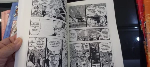Truyện tranh Tiếng Anh One Piece - Đảo Hải Tặc | Giấy Chống Lóa - Hình ảnh 10
