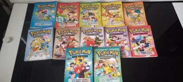 Truyện tranh Tiếng Anh Pokemon Adventures Series - Ảnh 2