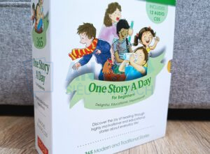Truyện tiếng anh One Story A Day Level 1 For Beginners box set nhập 12 quyển kèm Audio